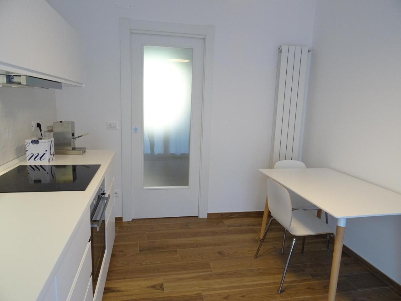 Meeting Bed and Breakfast Pescara Exteriör bild
