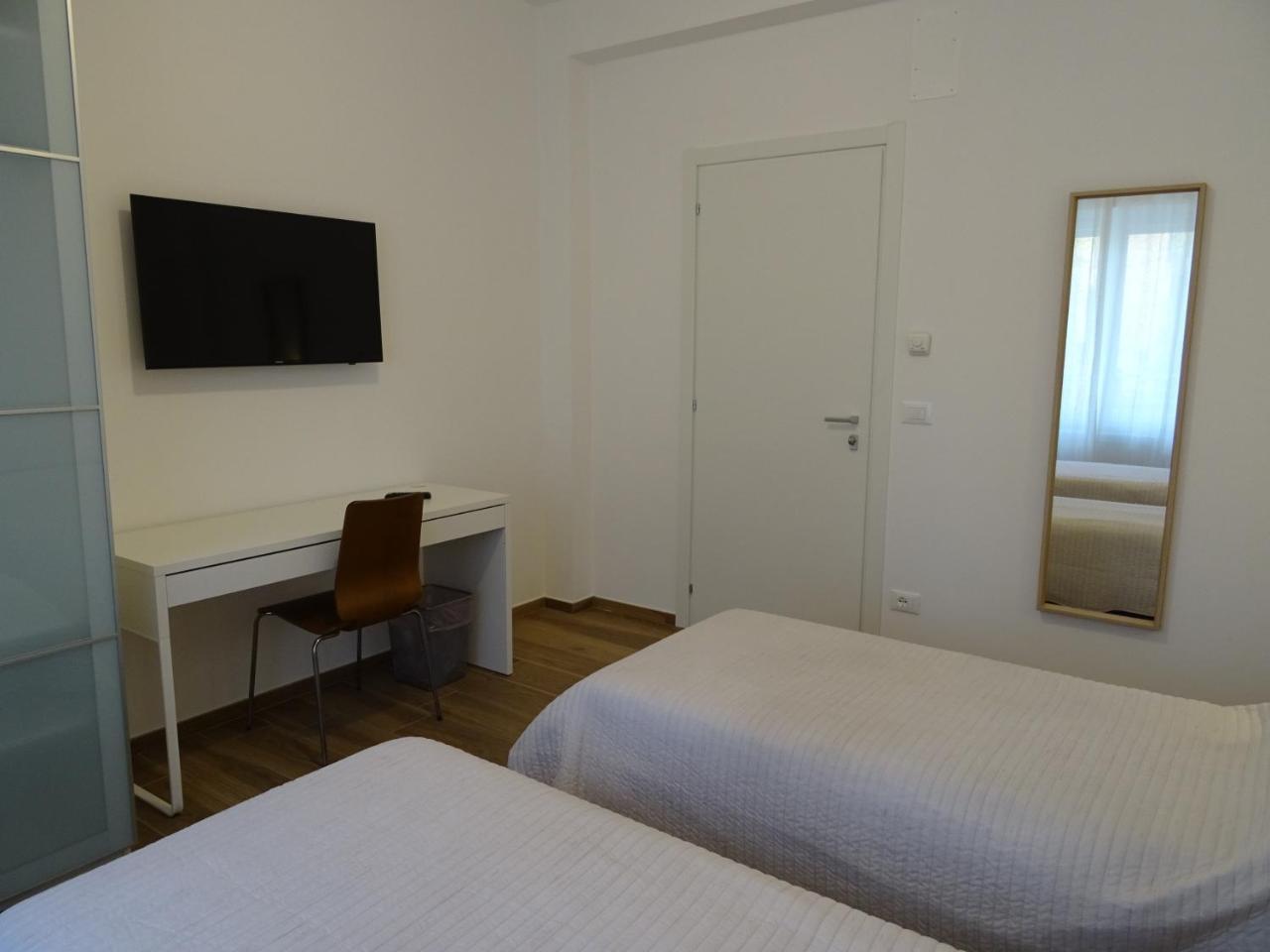 Meeting Bed and Breakfast Pescara Exteriör bild