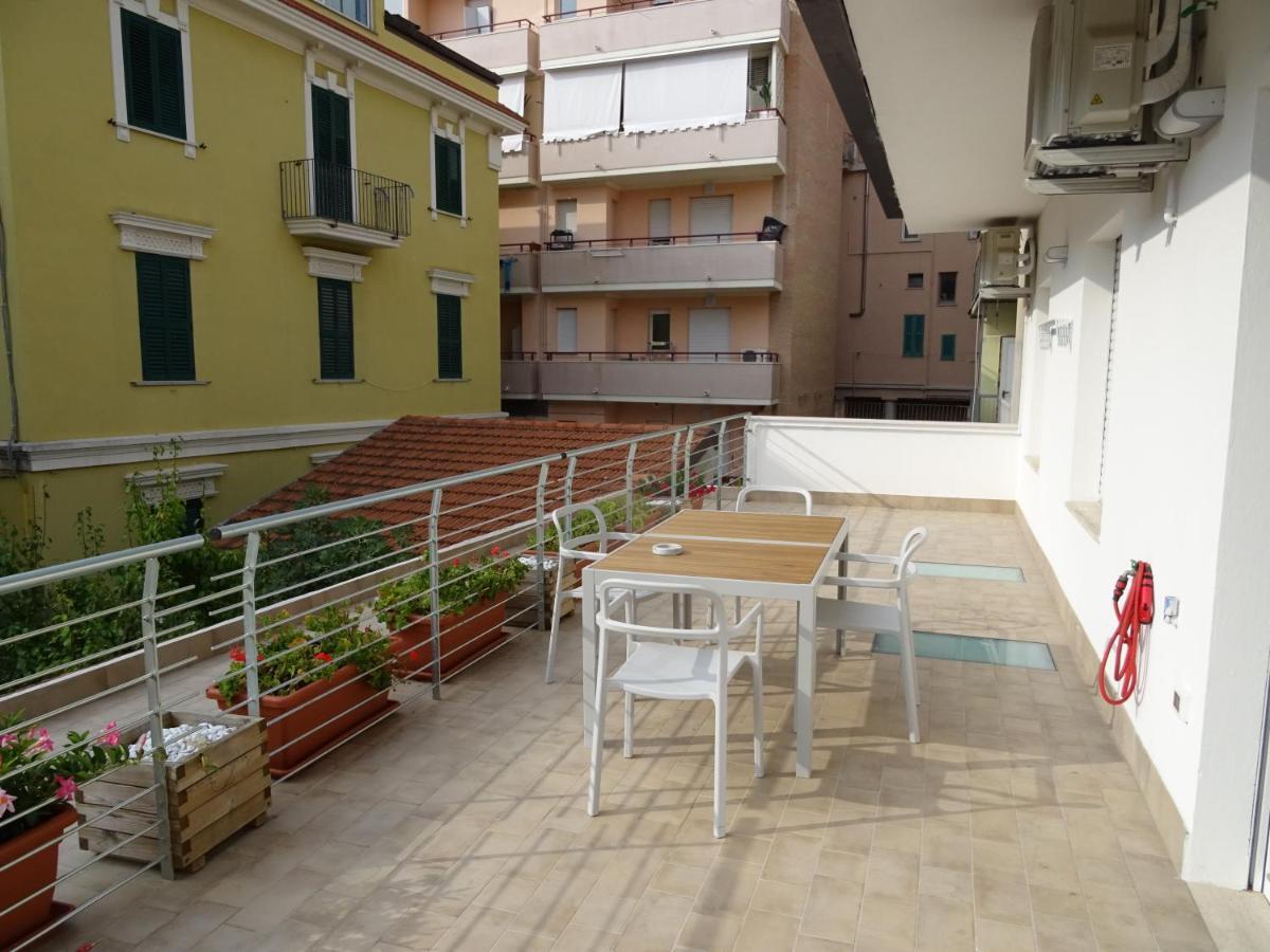 Meeting Bed and Breakfast Pescara Exteriör bild
